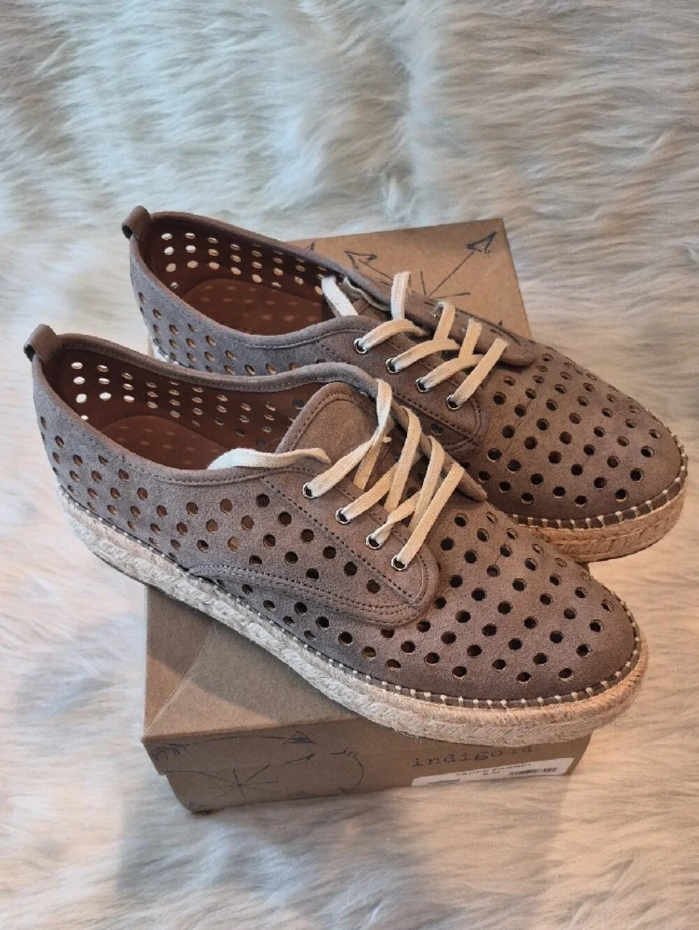 Indigo Taupe Perforated Platform Espadrille Slip-Ons SZ 8